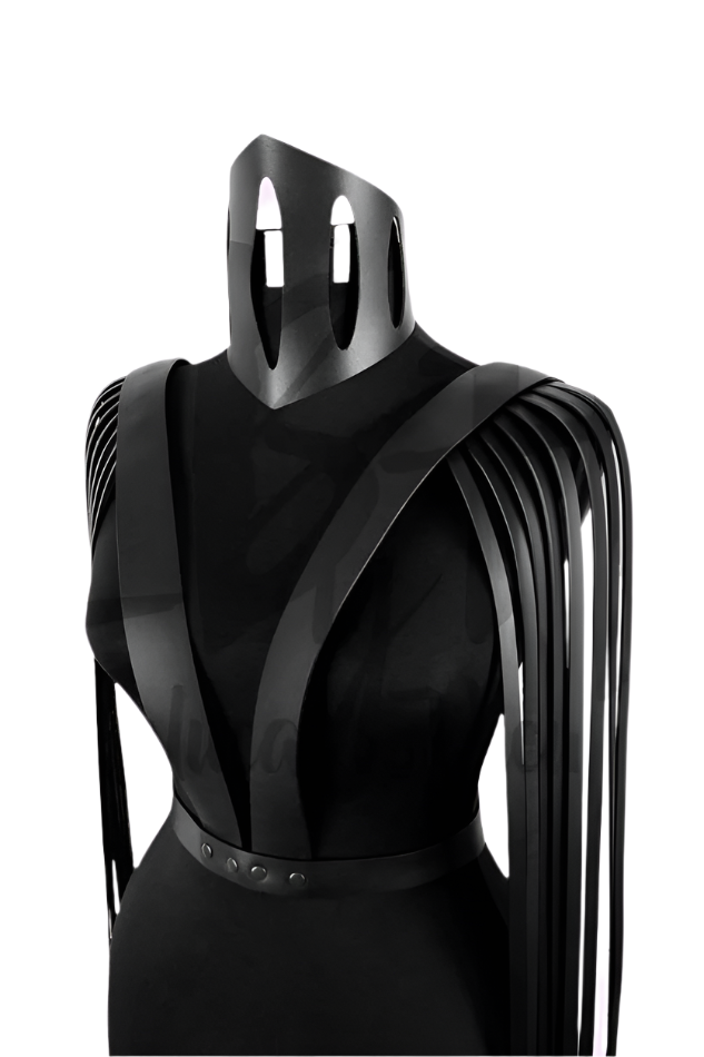 Fairl Leather Harness with Long Cape Straps