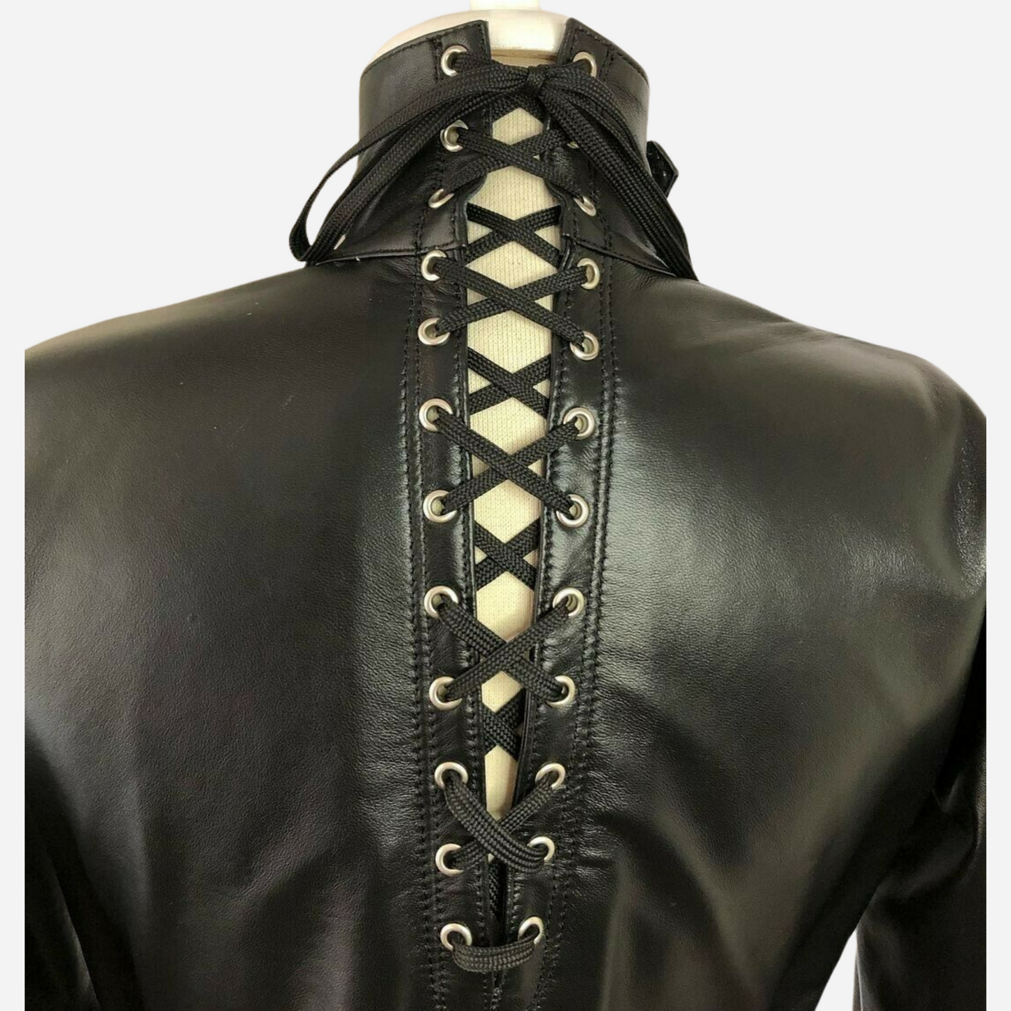 Real Leather A-line Dress with keyhole neck & zipper fastening front.