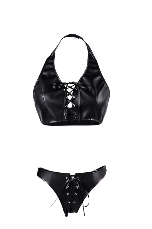 Henrietta lingerie set with halter neck and lace