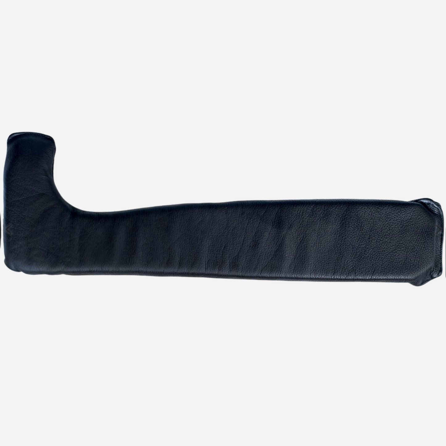 Made from high-quality real leather, this soft padded pad offers exceptional comfort and knee protection, reducing friction and irritation.