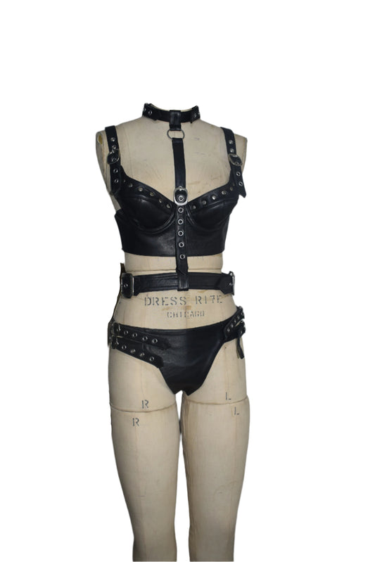 Women’s Black Leather Buckle & O-Ring Lingerie Harness Set