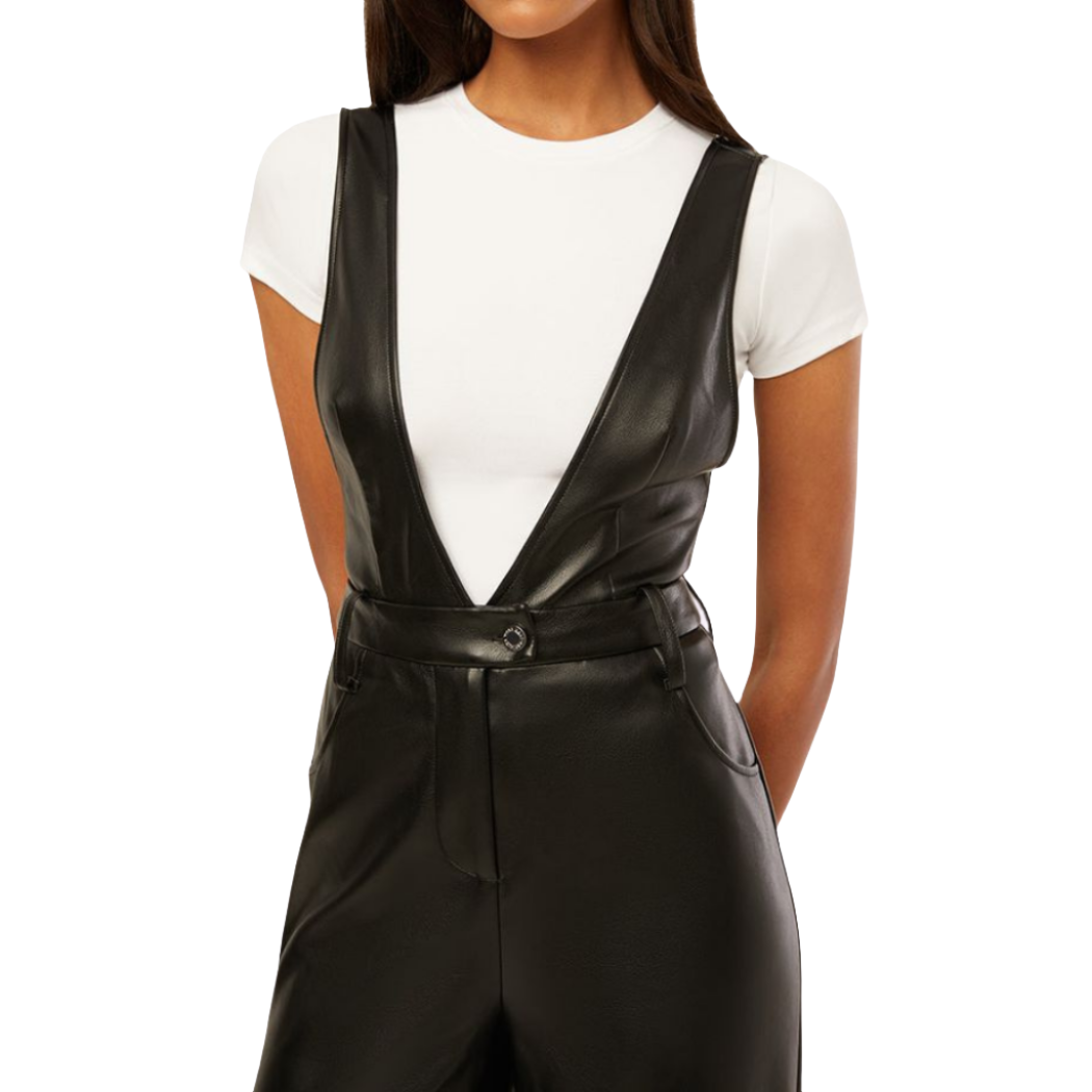 Step into style with our Deep V-Neck genuine Leather Jumpsuit featuring wide leg bottoms, thick shoulder straps, and two front pockets. Handmade from genuine leather, this leather jumpsuit exudes sophistication and flair. We are a Size inclusive and custom tailoring brand. Shop now!